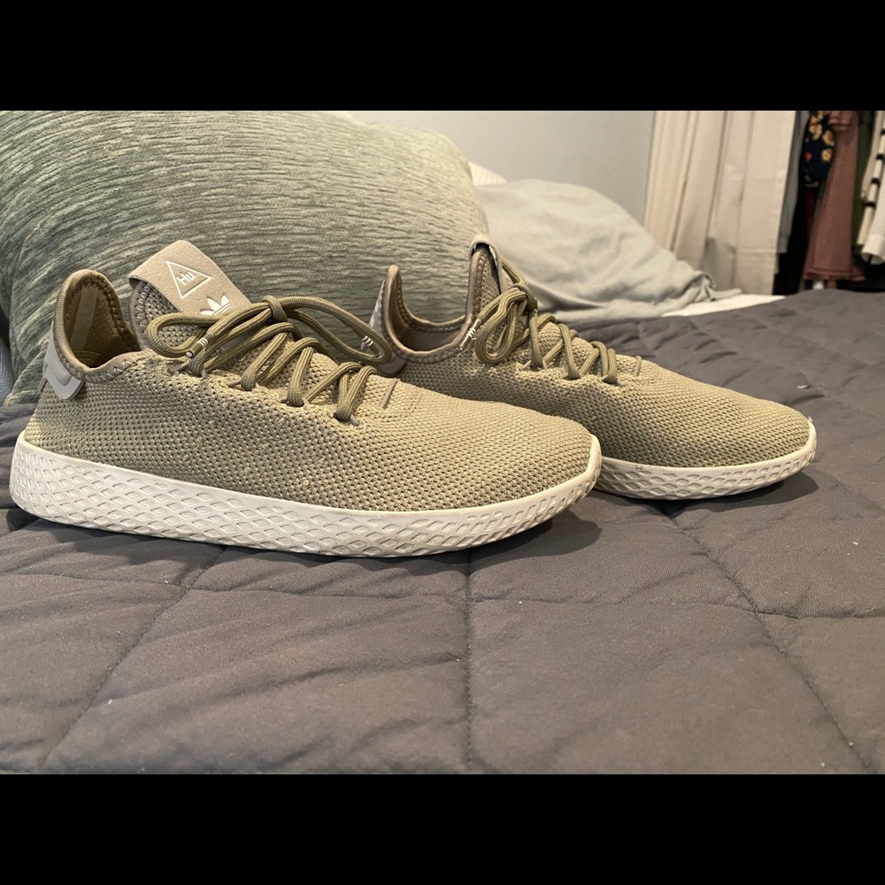 Adidas Hu - Pharrell Williams